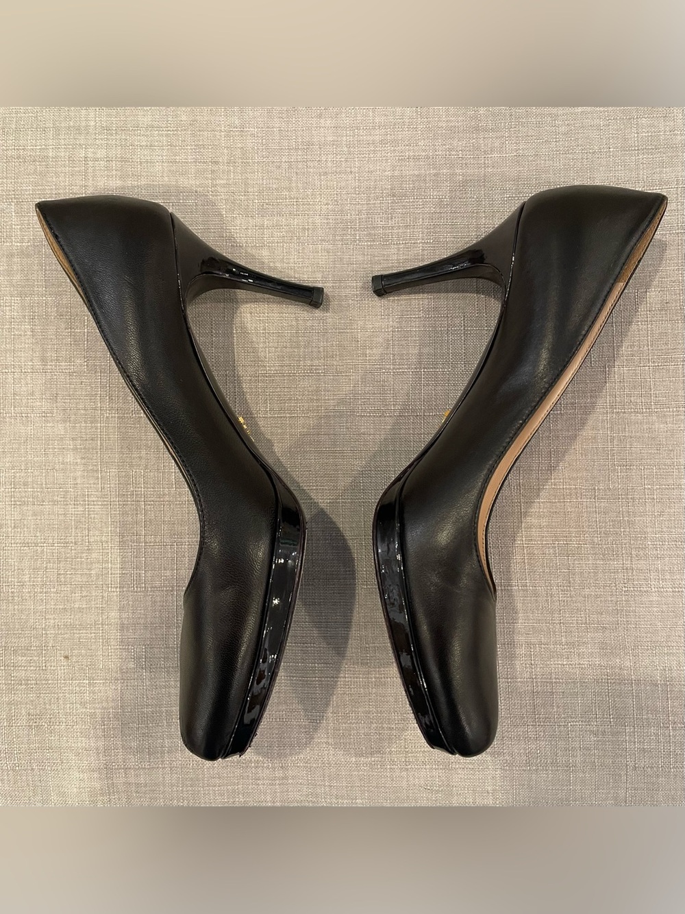 Prada black leather almond toe heels size 40 patent platform and heels luxury - Picture 3 of 11